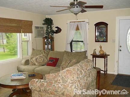 Living room
						:
						Open space with the living room.