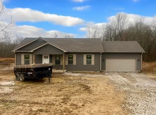 6921 Dripping Springs Rd, Glasgow, KY 42141