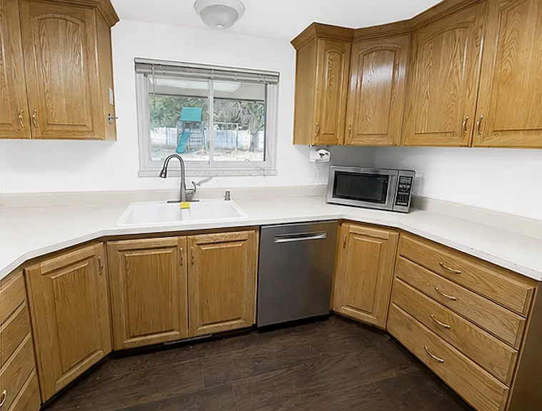 1134 N Cherry Ln — Photo 5