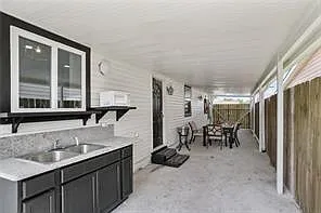5925 Pauline Dr — Photo 11