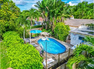 427 NE 107th St #1, Miami, FL 33161