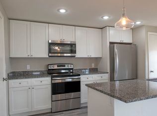 307 N 10th Ave, Sterling, CO 80751