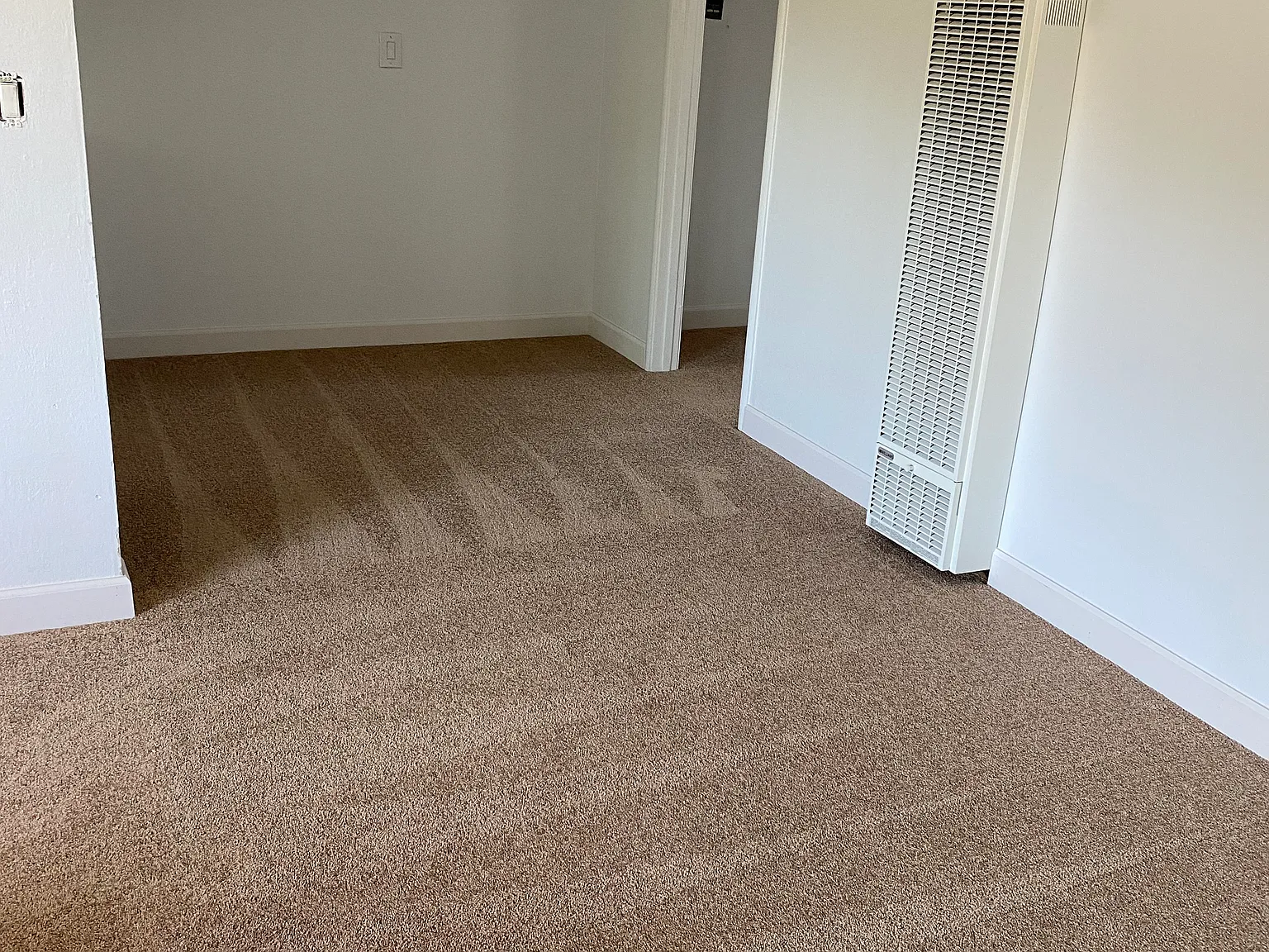 908 College Dr — Photo 4