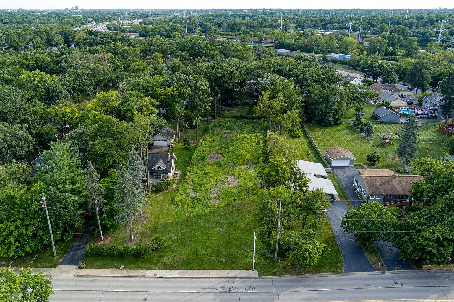 529 W Saint Charles Rd photo 1
