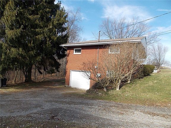 2nd image of 115 Lynnwood Dr