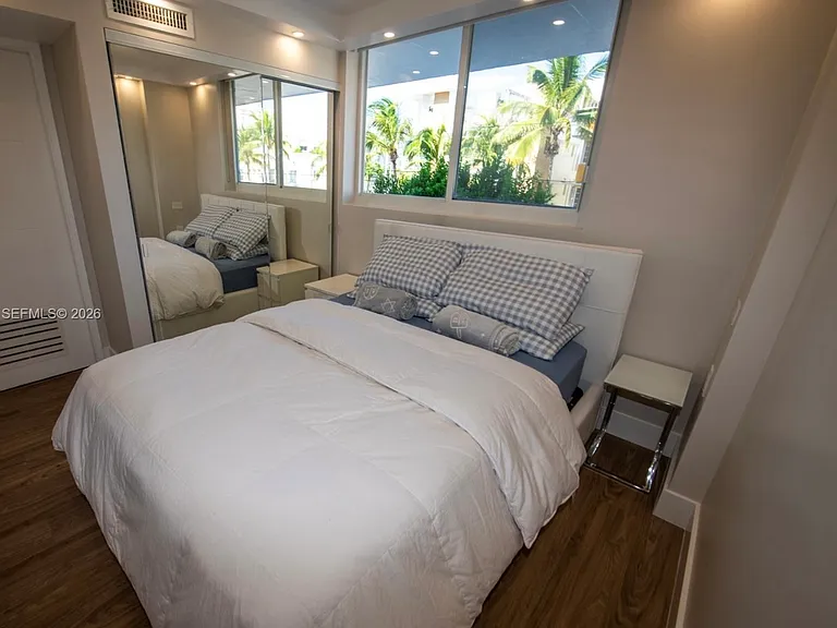 401 Ocean Dr #A303 — Photo 5