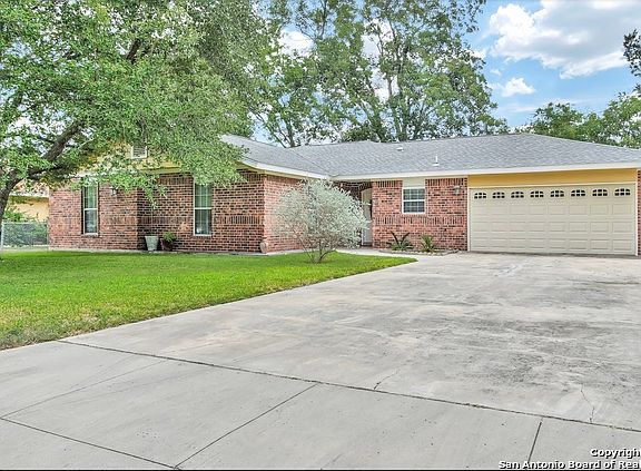 2nd image of 4706 Dagmar Dr