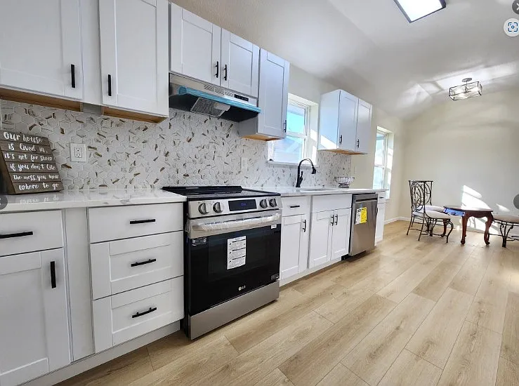 3 bed, 1184 sqft, $1,790 — Photo 2