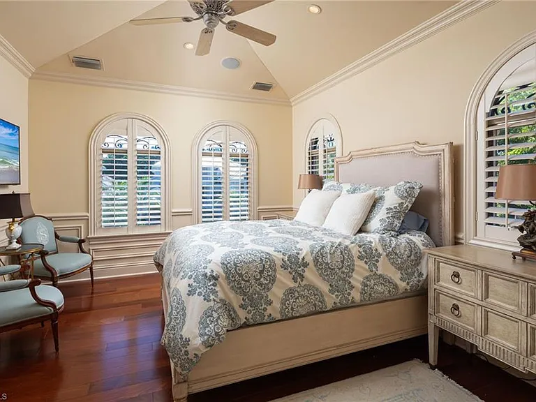 3280 Gordon Dr — Photo 31