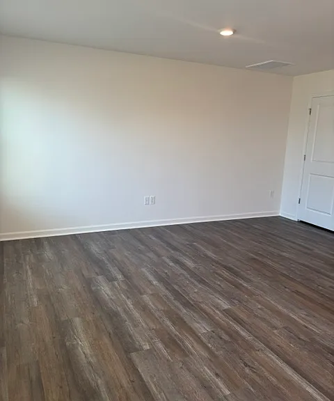45 Sweet Meadow Rd #1 — Photo 5