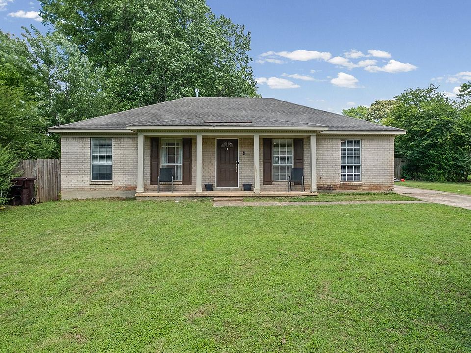 1st image of 902 Quail Chase Ln