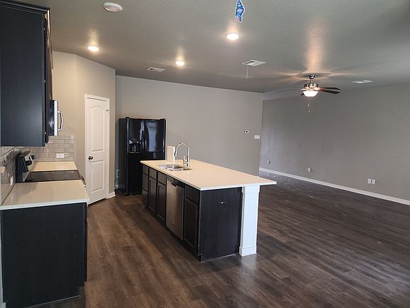 5th image of 5321 Lancaster Dr