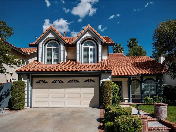 28830 Shadow Valley Ln, Saugus, CA 91390