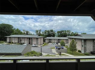 201 Evergreen St APT 3-2B, Vestal, NY 13850