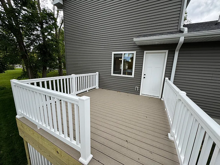 608 College St — Photo 4