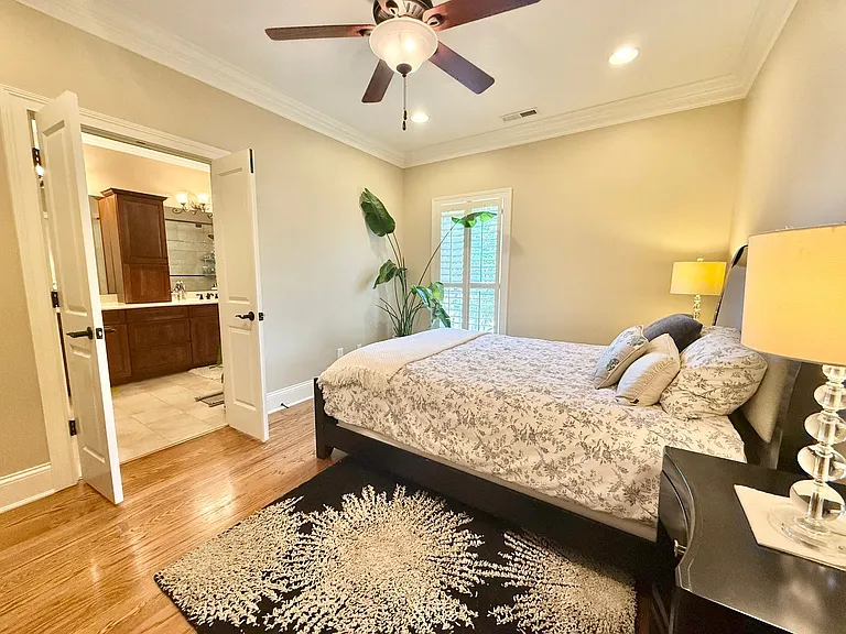 465 Chapel Grove Ln — Photo 13