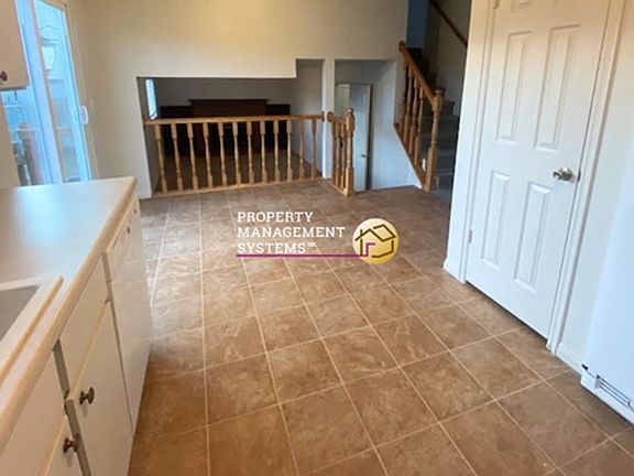 5th image of 3967 W Vixen Way #5950