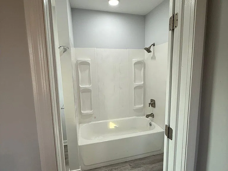 115 Wood St #2 — Photo 7