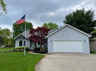 309 Avon Belden Rd, Avon Lake, OH 44012