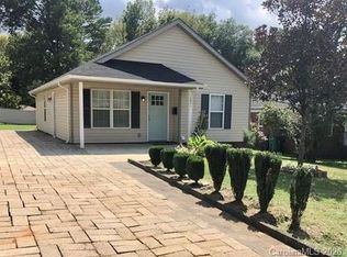 1021 Rodey Ave, Charlotte, NC 28206