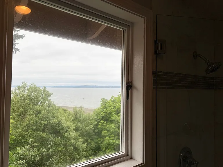 28811 Sound View Dr S — Photo 35