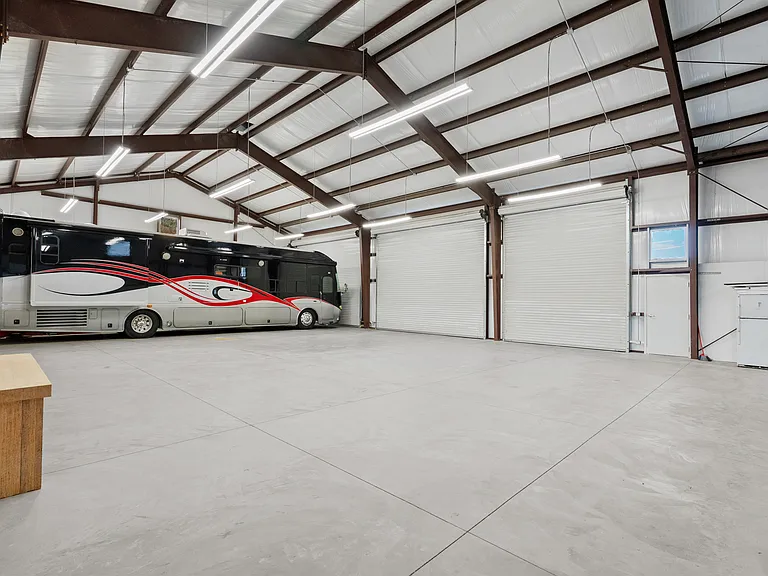 35401 Ridge Route Rd — Photo 48