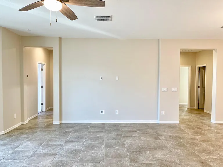 17427 W Andora St — Photo 9