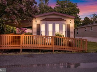 135 Madge Dr, Lancaster, PA