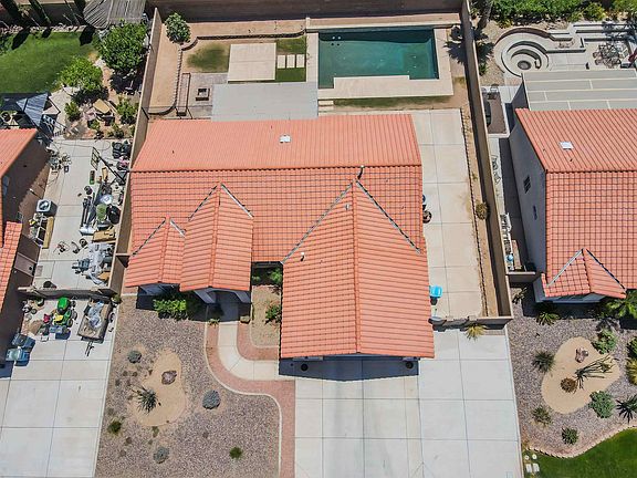 3rd image of 11519 E Del Verde St