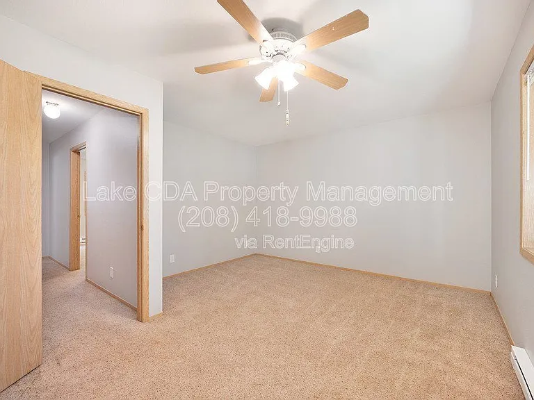 1611 E Montana Ave #C — Photo 22