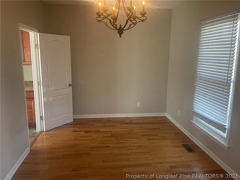 425 Dunblane Way — Photo 4