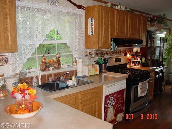 4th image of 29567 Deep Woods Dr