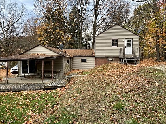 3rd image of 703 Alta Vista Ave