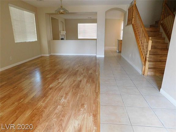 2nd image of 3034 Archdale St