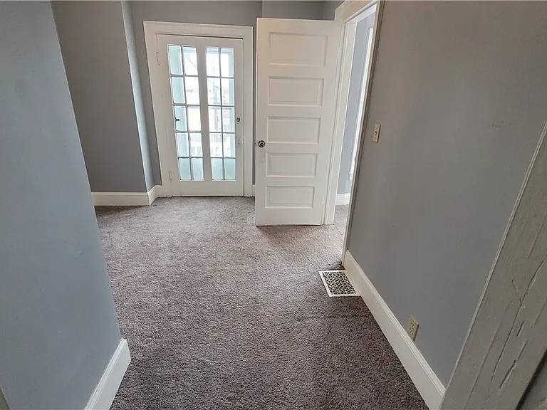 25 Richfield Ave — Photo 9