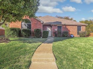 117 Richard Ln, Red Oak, TX 75154