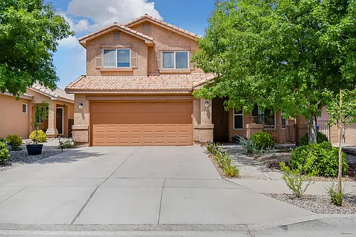 8627 Eagle Creek Dr NE Photo 1