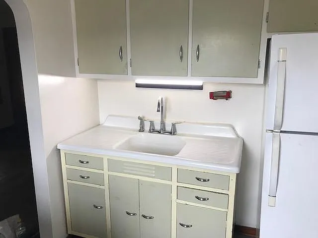 218 W William St #2 — Photo 8