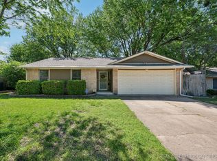 508 S Redbud Ave, Broken Arrow, OK 74012