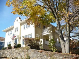 12 Redstone Ln, Marblehead, MA 01945