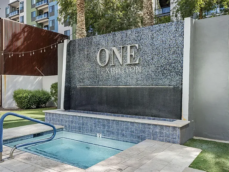1 E Lexington Ave #510 — Photo 25