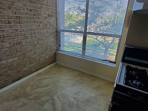 Additional Eating  Area