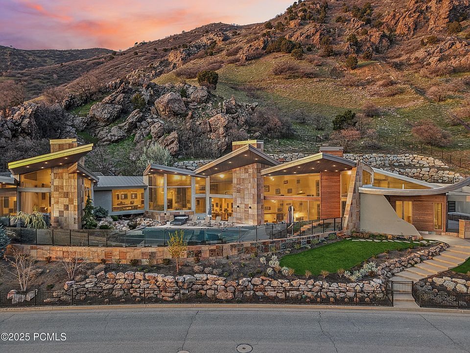 1st image of 4141 E Canyon Estate Dr
