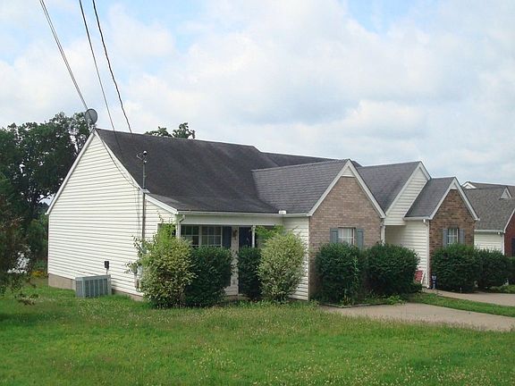 3rd image of 422 Keswick Ct