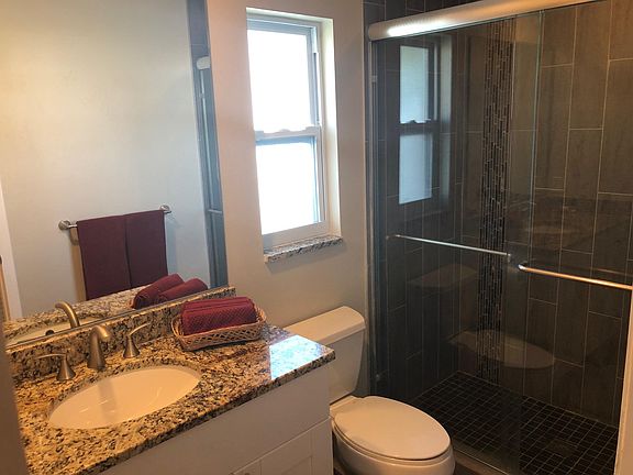 4th image of 741 Dean Ave