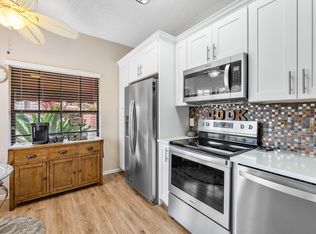 7685 Lexington Club Boulevard #B, Delray Beach, FL 33446