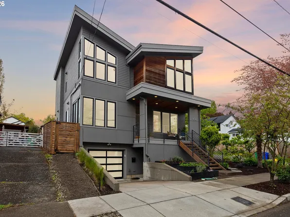 4041 SE Knapp St, Portland, OR 97202