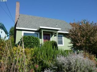2871 N Emerson Ct, Portland, OR 97217