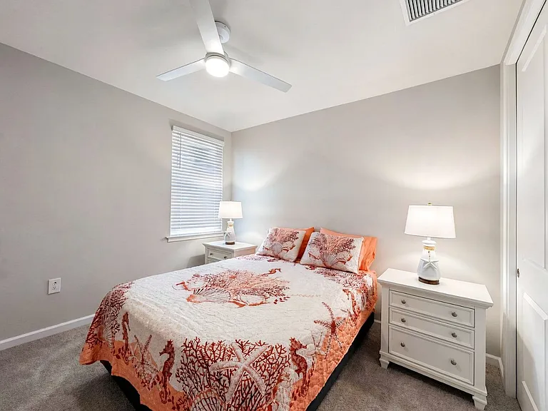 4660 Arboretum Cir #102 — Photo 6