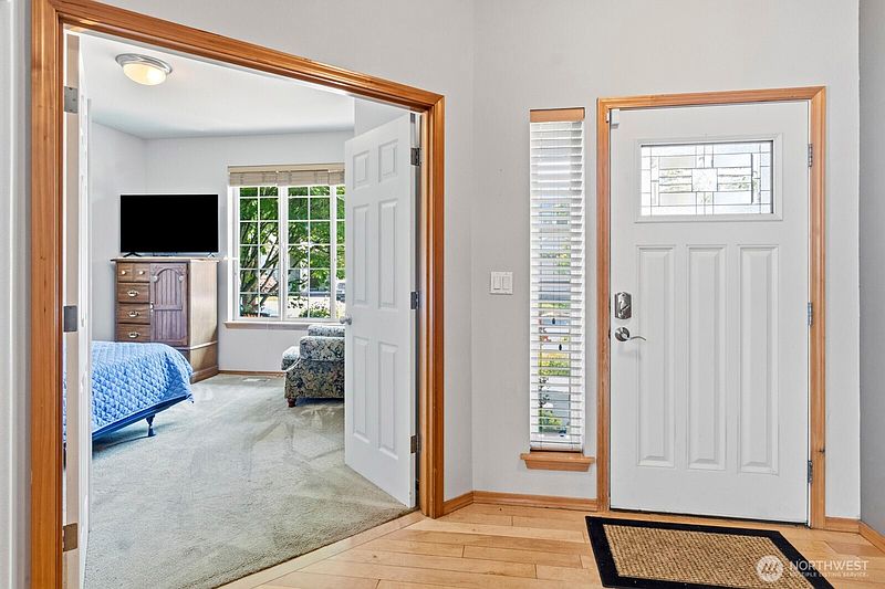 5th image of 6959 Bailey Street SE